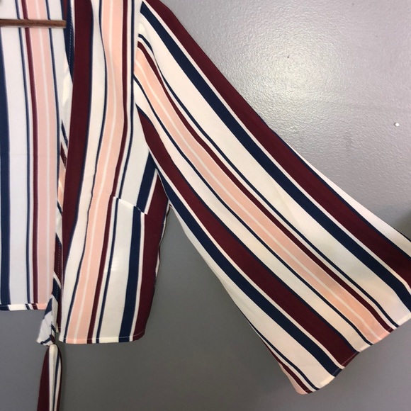 Flowy Striped Dressy Crop Top - Perfect Condition - Picture 7 of 9